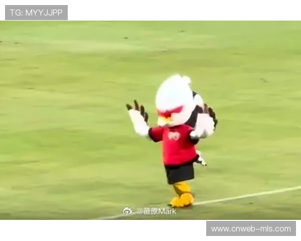 海港吉祥物“伊戈”正式亮相,范德萨助阵主场 海港吉祥物“伊戈”正式亮相,范德萨助阵主场